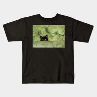 Green-Eyed Girl On Papason Chair Kids T-Shirt